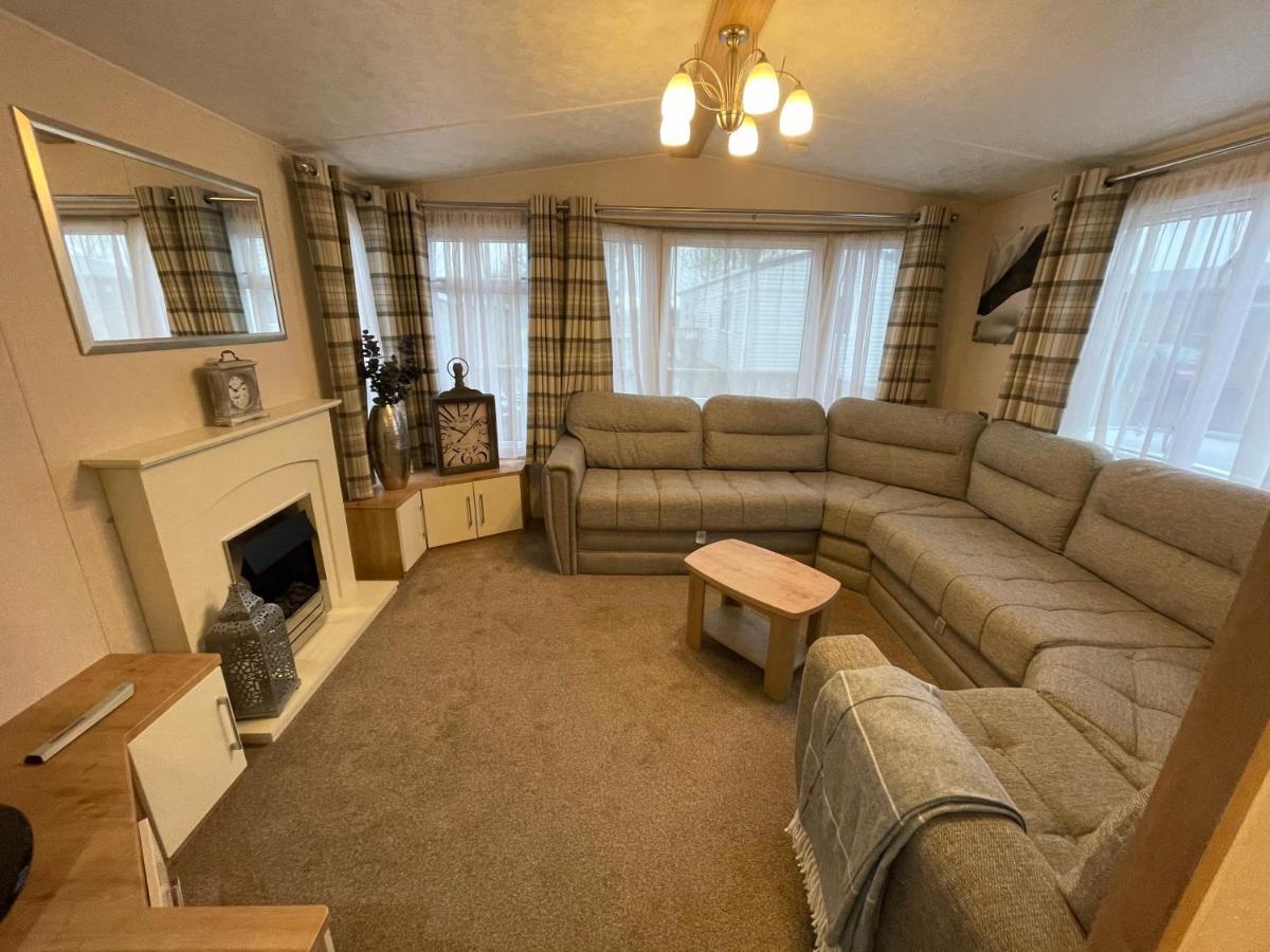 Two Bedroom Caravan At Lilliarsedge Jedburgh Extérieur photo
